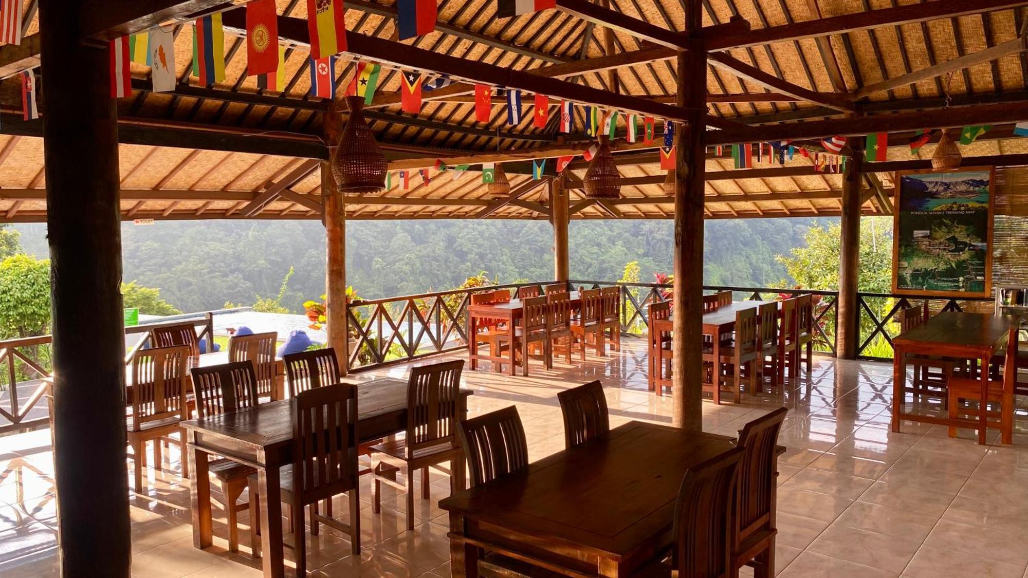 彭杜克塞纳鲁小屋酒店 森纳儒 外观 照片
